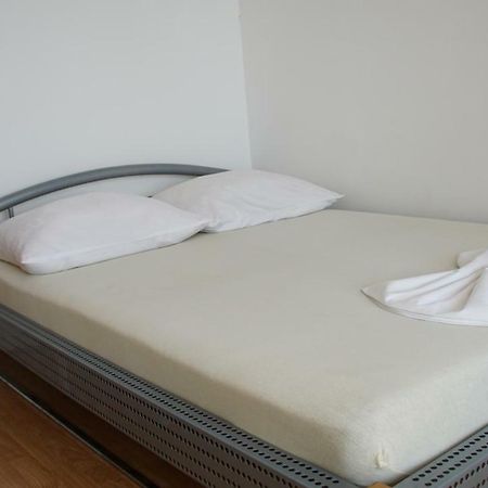 Apartmani Sipic , Bilo - Primošten Екстериор снимка