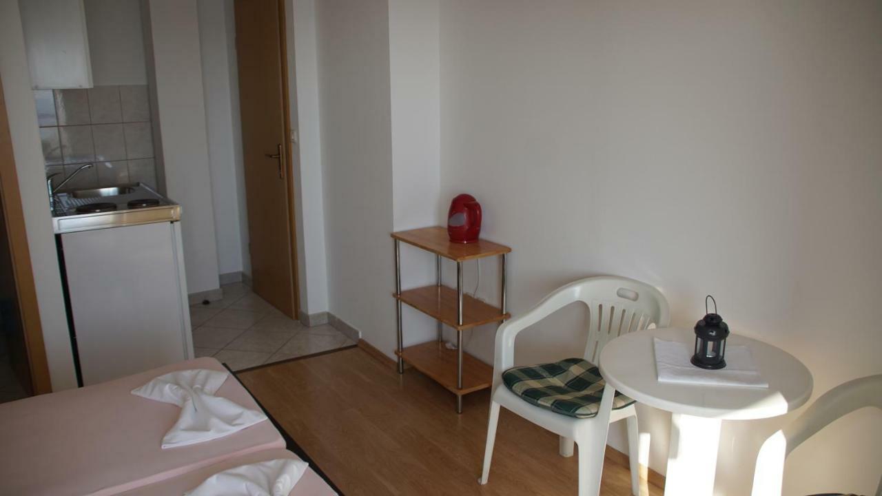 Apartmani Sipic , Bilo - Primošten Екстериор снимка